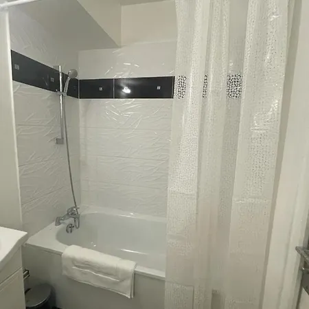 Studio Douillet A Neuilly-Sur-Marne Extérieur photo